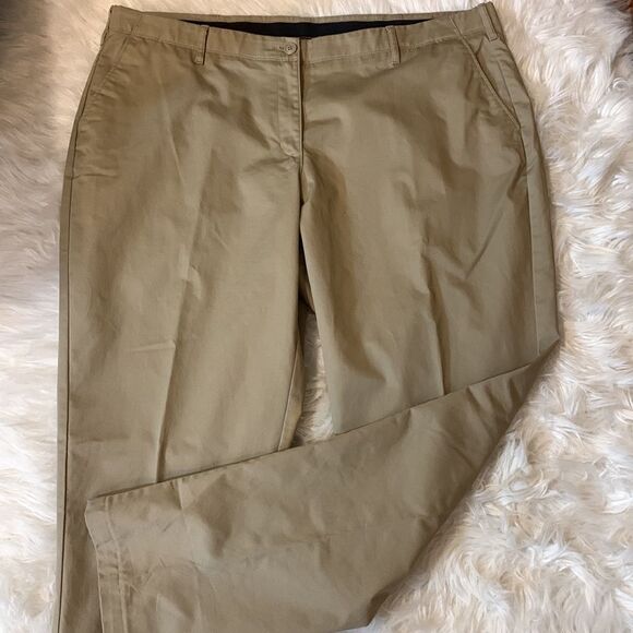 Lands'End Size 20 W khaki pants NWOT - Picture 1 of 9